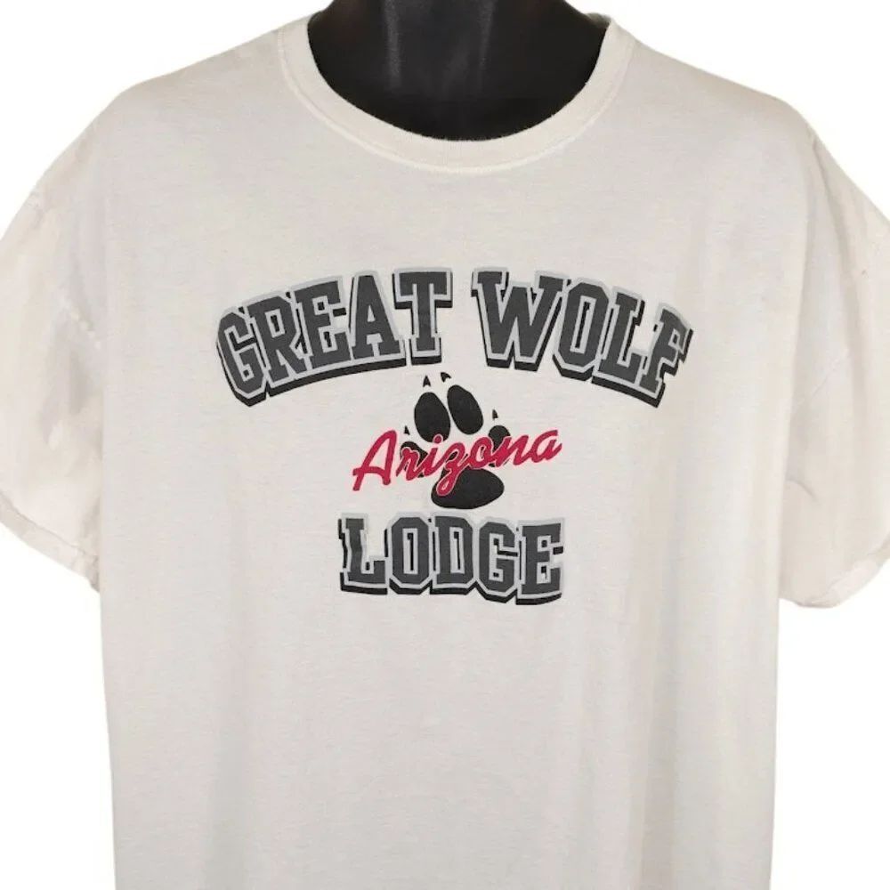 Great Wolf Lodge T Shirt Mens Size 2XL White Arizona Indoor Water Park